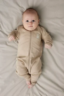 Conjunto de pijama de bebê