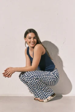 Conjunto de calça e t-shirt