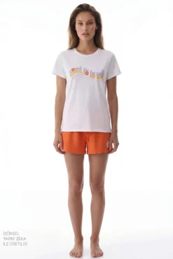 Conjunto de calções Be Kind