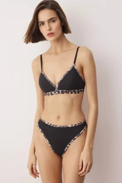 Conjunto de lingerie triangular animal print