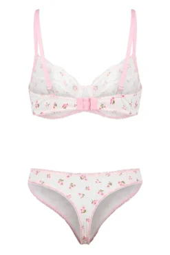 Conjunto de roupa interior corações