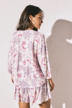 Conjunto de saia e camisola estampadas