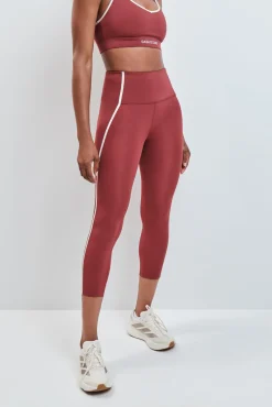 Conjunto de soutien e leggings