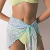 Conjunto de top, pareo e cueca