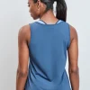 Conjunto de t-shirt e calções