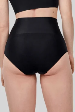 Cueca alta