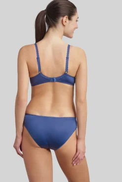 Cueca alta bordado floral acetinada