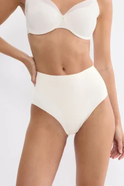 Cueca alta em microfibra