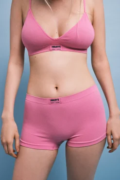 Cueca boxer seamless canelada com logo rosa