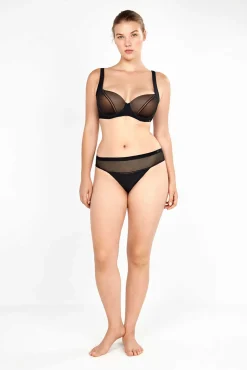 Cueca brasileira invisível