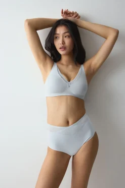 Cueca cintura alta