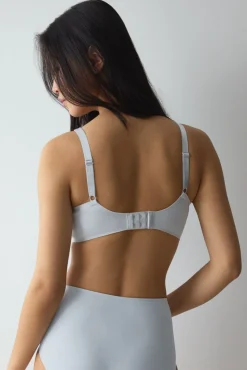 Cueca cintura alta