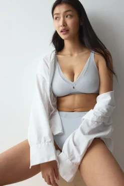 Cueca cintura alta