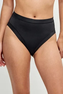 Cueca cintura alta