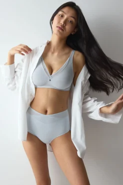 Cueca cintura alta