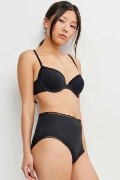 Cueca cintura alta