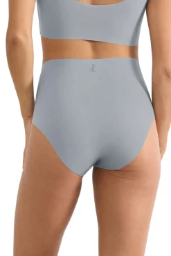 Cueca cintura alta em microfibra sem costura