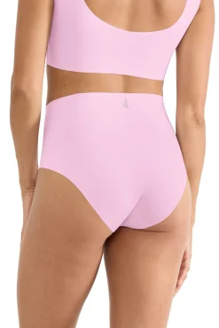 Cueca cintura alta em microfibra sem costura