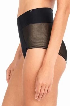Cueca cintura alta invisível em renda