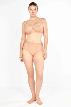 Cueca cintura alta invisível em renda