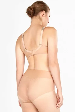Cueca cintura alta invisível em renda