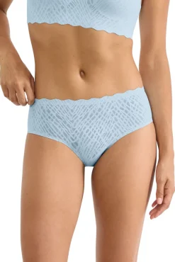 Cueca clássica invisível com renda