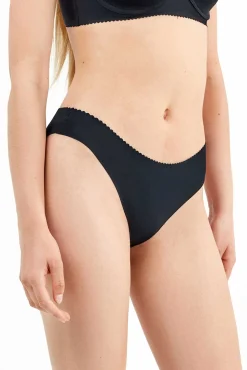 Cueca clássica invisível em microfibra