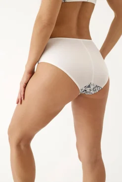 Cueca culotte cintura alta em renda floral