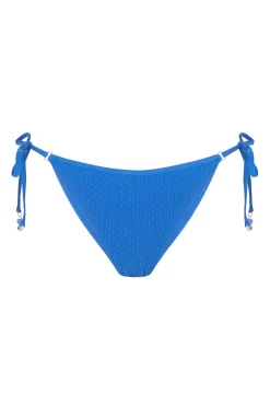 Cueca de biquíni brasileira de tiras com textura de losango azul