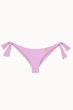 Cueca de biquíni brasileira de cintura baixa