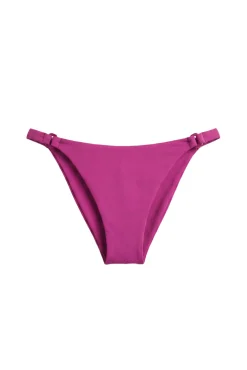 Cueca de biquíni brasileira efeito U magenta