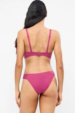 Cueca de biquíni clássica
