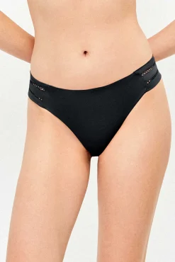 Cueca de biquíni clássica recortada