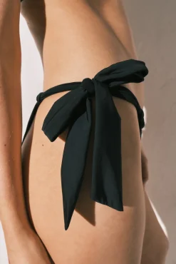 Cueca de biquíni cortina preta