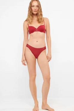 Cueca de biquíni de renda nas laterais