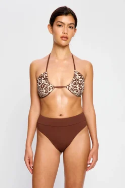 Cueca de biquíni menstrual cintura alta fluxo moderado chocolate