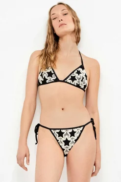 Cueca de biquíni tiras laterais em crochet