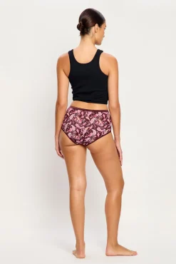 Cueca menstrual cintura alta em bambu fluxo abundante vermelho