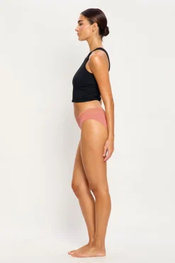 Cueca menstrual de renda cintura alta em bambu fluxo moderado coral