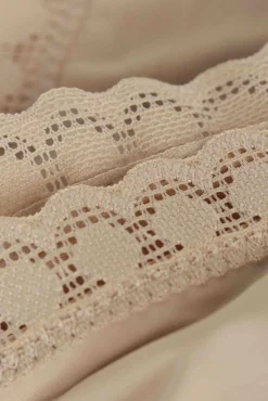 Cuequinhas de menina em microfibra e renda