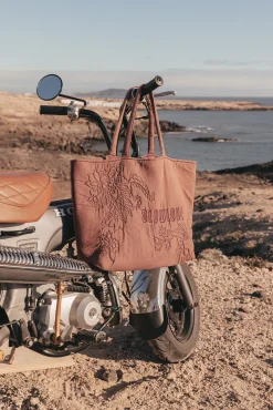 EMBROIDERY WASHED SHOPPER