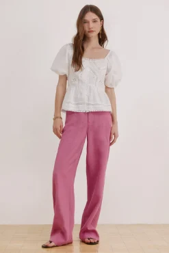 Gaia. Blusa peplum romântica
