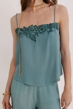 Galatea. Top de lingerie bordado