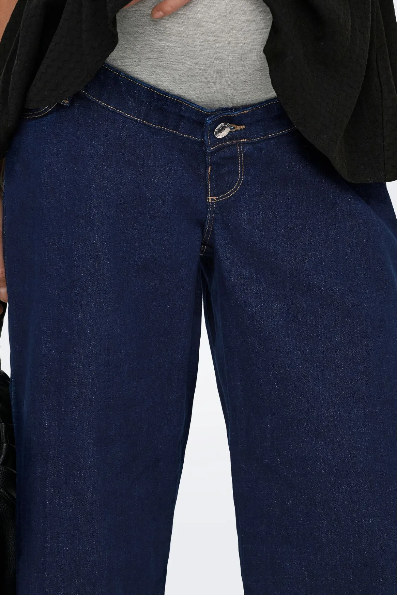 Jeans perna larga maternidade
