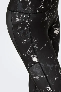 Legging cintura alta com bolso lateral