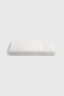 Lençol com detalhes de lingerie