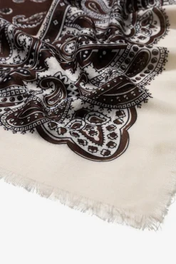 Lenço quadrado estampado paisley