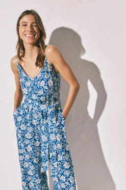 Macacão comprido de alças estampado boho