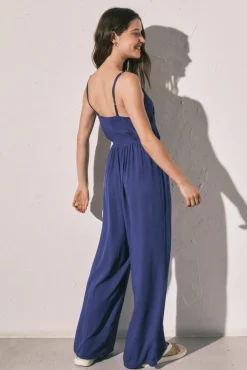 Macacão comprido em viscose azul