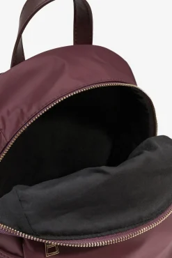 Mochila com bolso de nylon